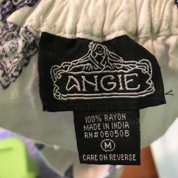 HIGH WAISTED LIGHTWEIGHT SHORTS - Picture 5 of 6